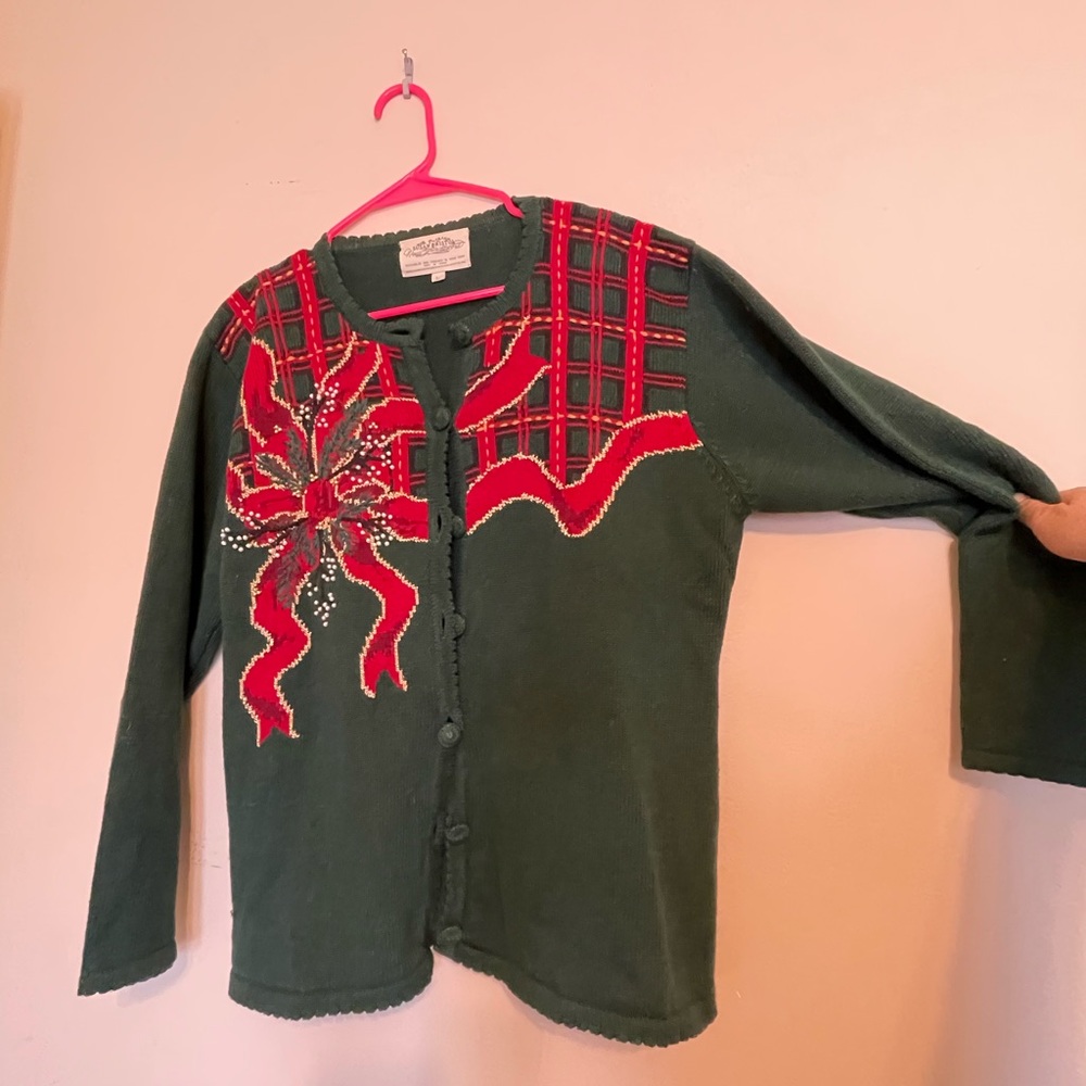 Vintage size large Christmas sweater